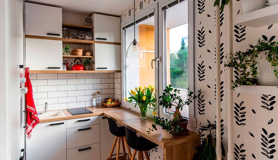 How to Match Kitchen Wallpaper Patterns for a Seamless Look ?