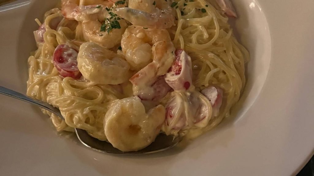 Garlic Cream Fettuccine Cpk